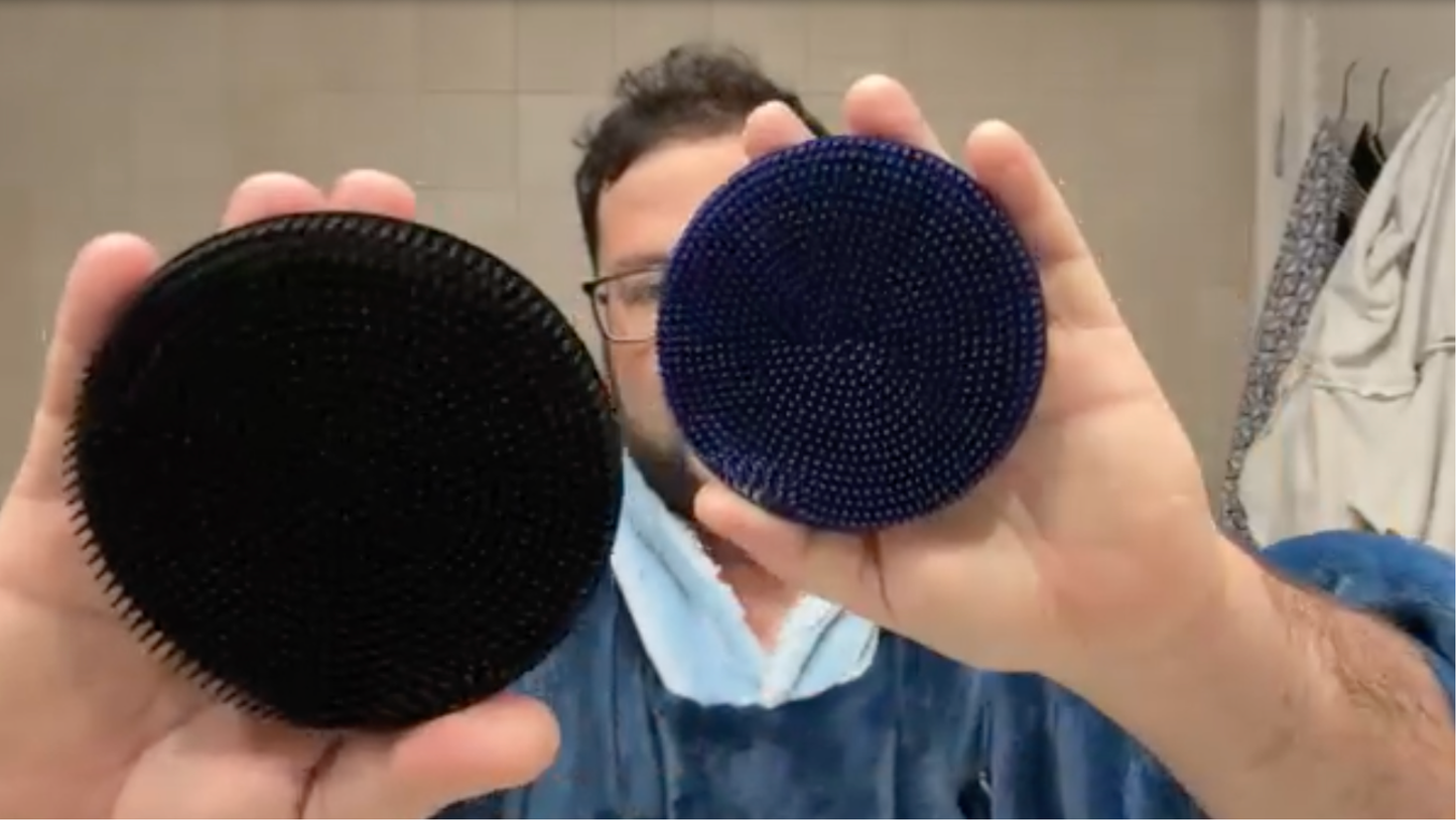 Exfoliating Silicone Body Scrubb, Shower Scrubber for Body, Silicone Bath Loofah and Scalp Massager (Black)